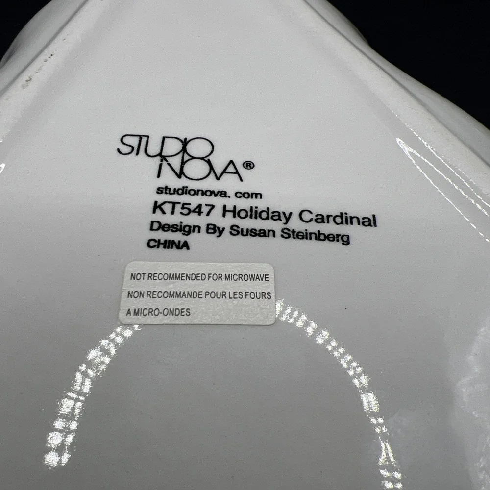 Studio Nova Holiday Cardinal Tree Shaped Serving Plate Red‎ Birds Christmas
